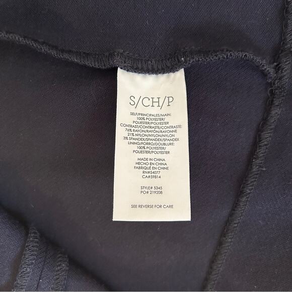 CAbi Navy/White Elephant Pattern Stretchy Waist Short Sleeve Blouse Size Small - Picture 13 of 13